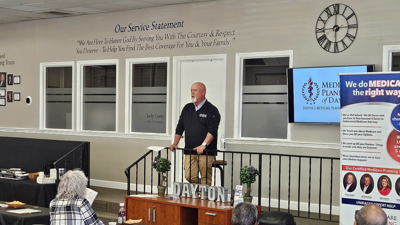 Chris Curtis teaching a Medicare class.
